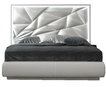 Двуспальная кровать FRANCO KIU 1242 с LED подсветкой изголовья (180х200) в Якутске